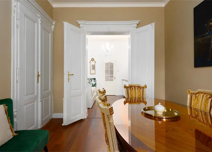 Rezidence Makart Appartement *